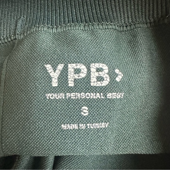 Abercrombie YPB seamlessCORE 7/8 Length Leggings Forest Edge Green Active Gym - Picture 9 of 10